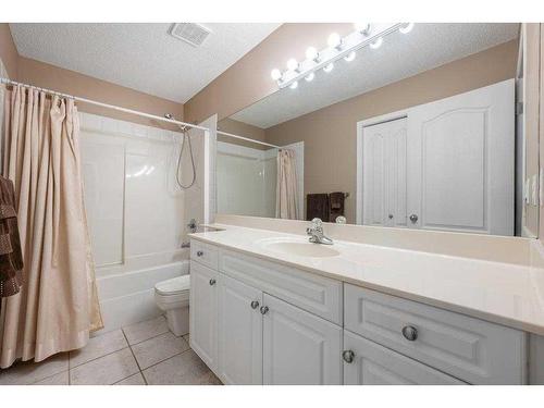 43 Palomino Boulevard, Rural Rocky View County, AB - Indoor Photo Showing Bathroom