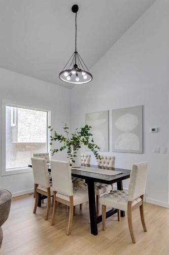 16 Hawktree Close Nw, Calgary, AB - Indoor Photo Showing Dining Room