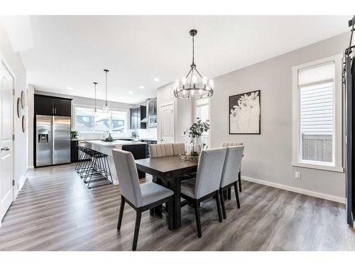 32 Legacy Glen Manor Se, Calgary, AB - Indoor Photo Showing Dining Room