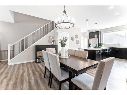 32 Legacy Glen Manor Se, Calgary, AB - Indoor Photo Showing Dining Room