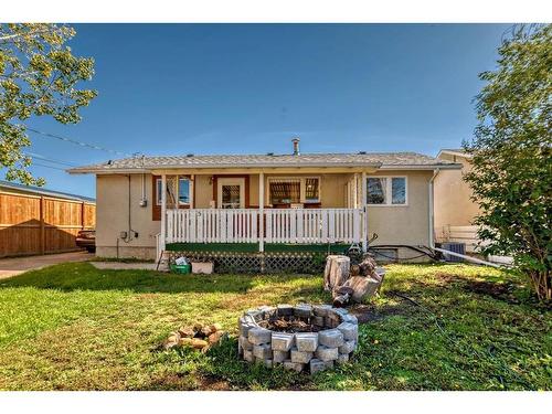 5 Spruce Drive, Drumheller, AB - Outdoor With Deck Patio Veranda