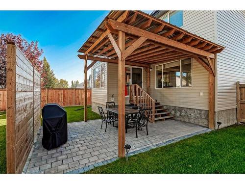 50 Somerside Crescent Sw, Calgary, AB - Outdoor With Deck Patio Veranda