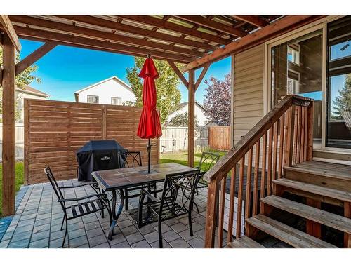 50 Somerside Crescent Sw, Calgary, AB - Outdoor With Deck Patio Veranda With Exterior