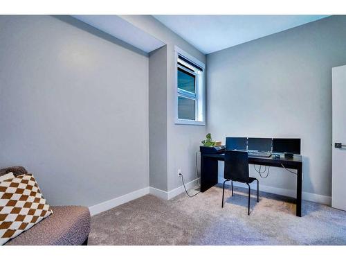 2214 1 Street Nw, Calgary, AB - Indoor