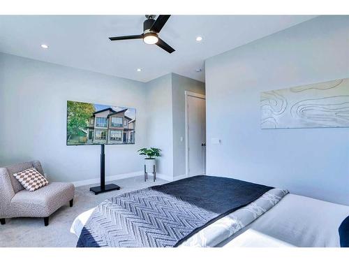 2214 1 Street Nw, Calgary, AB - Indoor Photo Showing Bedroom