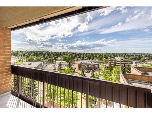 806-9800 Horton Road Sw, Calgary, AB - Outdoor With View