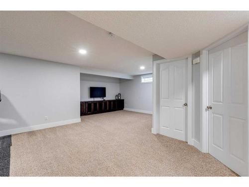 7866 Springbank Way Sw, Calgary, AB - Indoor