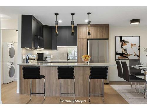 1712 Edenwold Heights Nw, Calgary, AB - Indoor Photo Showing Kitchen With Upgraded Kitchen