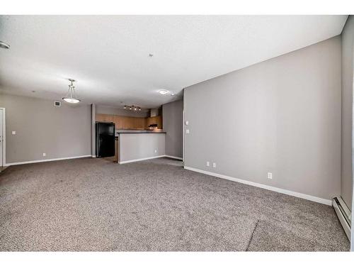 2114-333 Taravista Drive Ne, Calgary, AB - Indoor Photo Showing Other Room