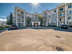 2114-333 Taravista Drive NE Calgary, AB T3J 0H4