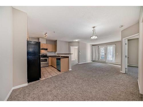 2114-333 Taravista Drive Ne, Calgary, AB - Indoor Photo Showing Other Room