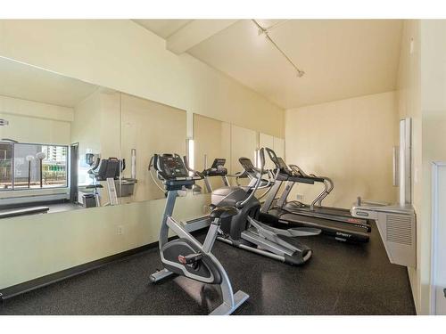 910-221 6 Avenue Se, Calgary, AB - Indoor Photo Showing Gym Room