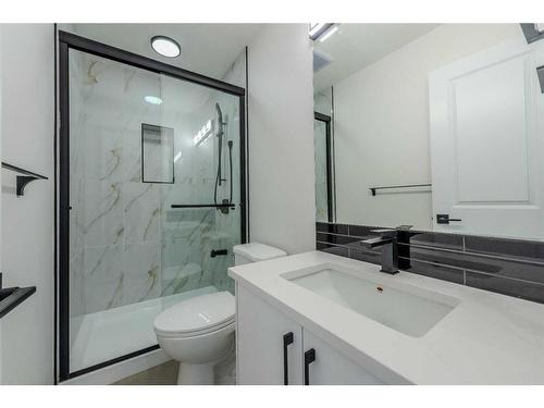 93 Coral Reef Crescent Ne, Calgary, AB - Indoor Photo Showing Bathroom