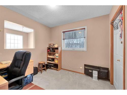 132 Tuscany Hills Circle Nw, Calgary, AB - Indoor Photo Showing Office