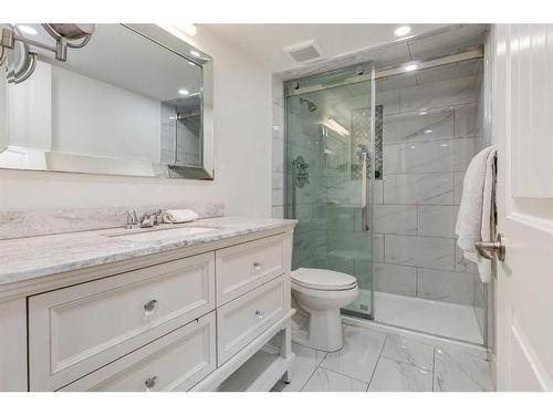 7 Tuscany Estates Close Nw, Calgary, AB - Indoor Photo Showing Bathroom