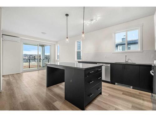 6301-15 Sage Meadows Landing Nw, Calgary, AB - Indoor Photo Showing Kitchen With Upgraded Kitchen