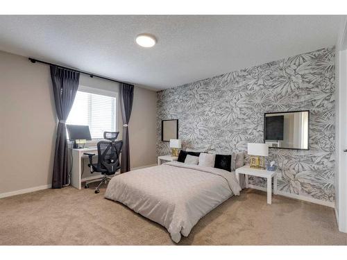 493 West Lakeview Drive, Chestermere, AB - Indoor Photo Showing Bedroom