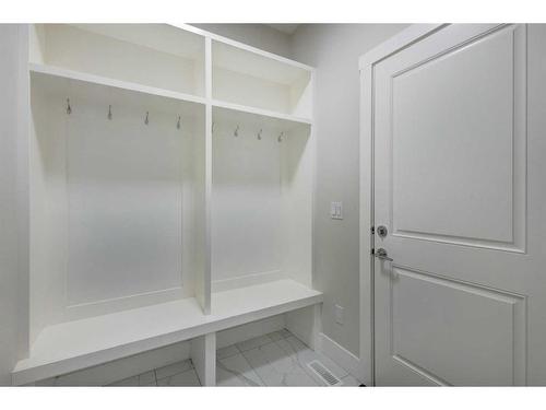 229 Walgrove Terrace Se, Calgary, AB - Indoor With Storage