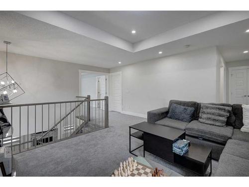 229 Walgrove Terrace Se, Calgary, AB - Indoor Photo Showing Living Room