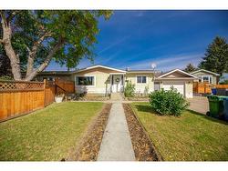 236 Huntwell Court NE Calgary, AB T2K 5V2