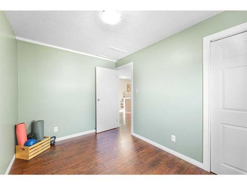 236 Huntwell Court Ne, Calgary, AB - Indoor Photo Showing Other Room