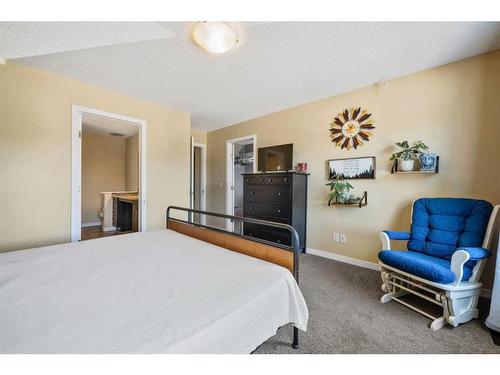 202 Auburn Crest Way Se, Calgary, AB - Indoor Photo Showing Bedroom