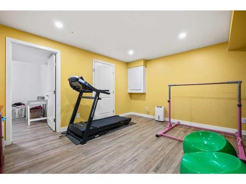 202 Auburn Crest Way Se, Calgary, AB - Indoor Photo Showing Gym Room