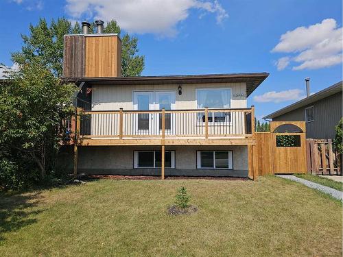 5134 42 Street, Olds, AB - Outdoor With Deck Patio Veranda