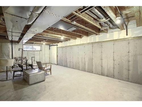 41 Sora Gate Se, Calgary, AB - Indoor Photo Showing Basement