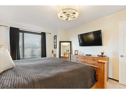 35 Brightonwoods Grove Se, Calgary, AB - Indoor Photo Showing Bedroom