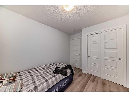 502-137 Red Embers Link Ne, Calgary, AB - Indoor Photo Showing Bedroom