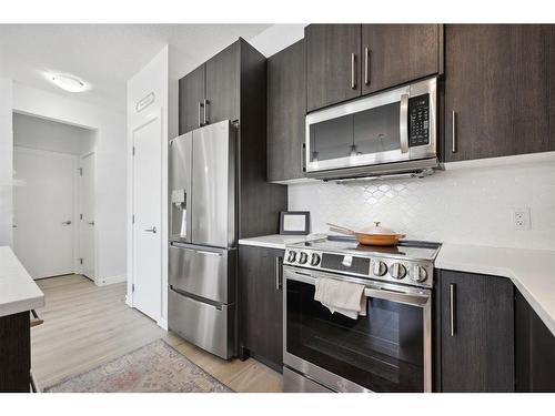 122-4 Sage Hill Terrace Nw, Calgary, AB - Indoor Photo Showing Kitchen