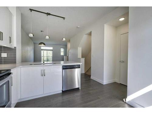 164 Walden Path Se, Calgary, AB - Indoor Photo Showing Kitchen With Stainless Steel Kitchen With Upgraded Kitchen