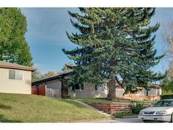 3038 Dover Road SE Calgary, AB T2B 1V6