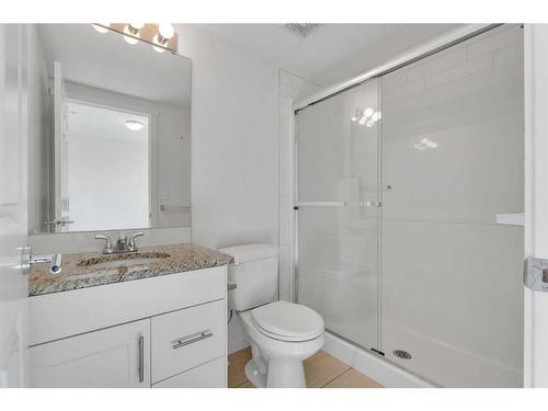 2307-755 Copperpond Boulevard Se, Calgary, AB - Indoor Photo Showing Bathroom