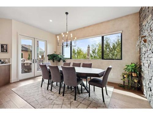 2850 77 Street Sw, Calgary, AB - Indoor Photo Showing Dining Room