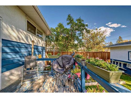 3715 Richmond Road Sw, Calgary, AB - Outdoor