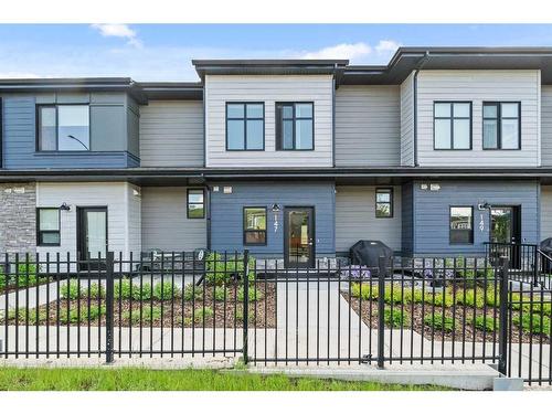 147-42 Cranbrook Gardens Se, Calgary, AB - Outdoor