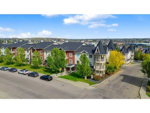 1304-70 Panamount Drive Nw, Calgary, AB - Outdoor With Facade