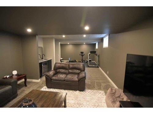 50 Parkwood Crescent, Strathmore, AB - Indoor