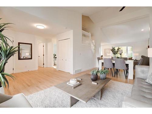 14 West Hall Place, Cochrane, AB - Indoor Photo Showing Living Room