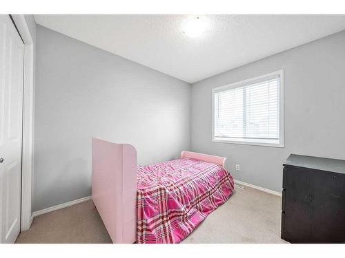 198 Cranberry Close Se, Calgary, AB - Indoor Photo Showing Bedroom