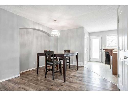 198 Cranberry Close Se, Calgary, AB - Indoor Photo Showing Dining Room