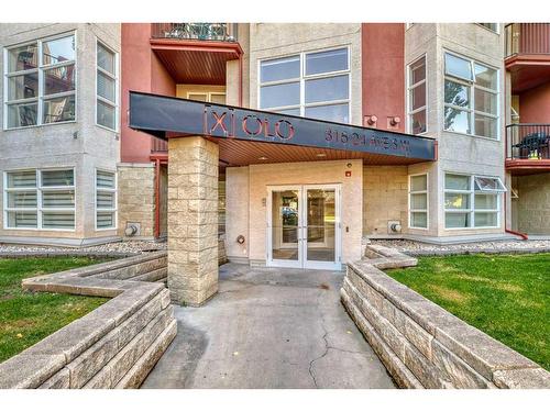 324-315 24 Avenue Sw, Calgary, AB - Outdoor With Balcony