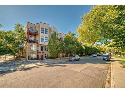 324-315 24 Avenue Sw, Calgary, AB - Outdoor With Balcony