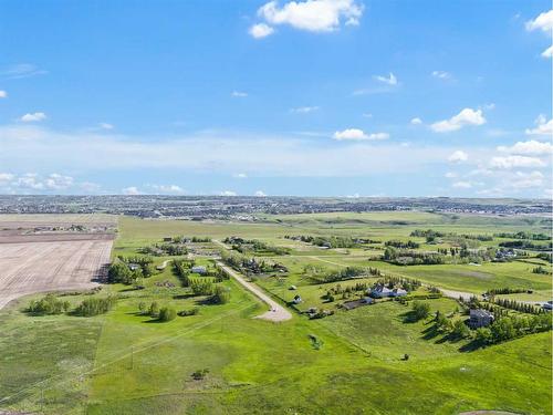 18 Mountain View Hills East, Rural Rocky View County, AB 