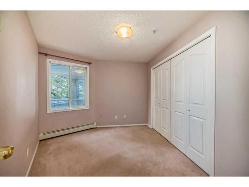 217-4000 Somervale Court Sw, Calgary, AB - Indoor Photo Showing Other Room