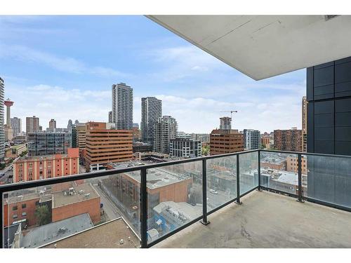 807-1010 6 Street Sw, Calgary, AB - Outdoor With Balcony With View With Exterior