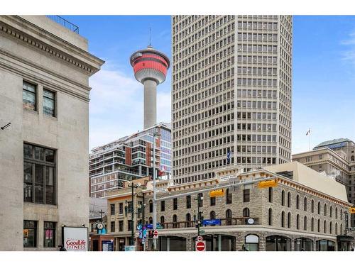 807-1010 6 Street Sw, Calgary, AB - Outdoor With Facade