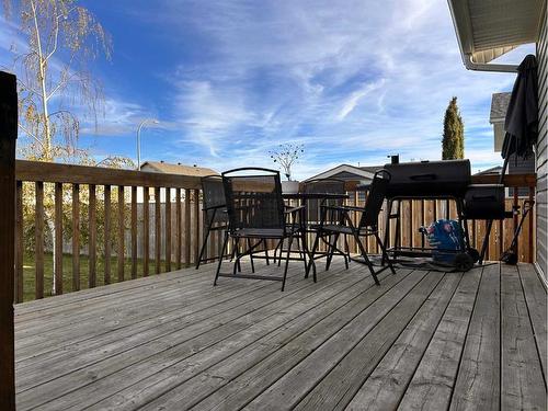 6 Sunrise Crescent Ne, Three Hills, AB - Outdoor With Deck Patio Veranda With Exterior